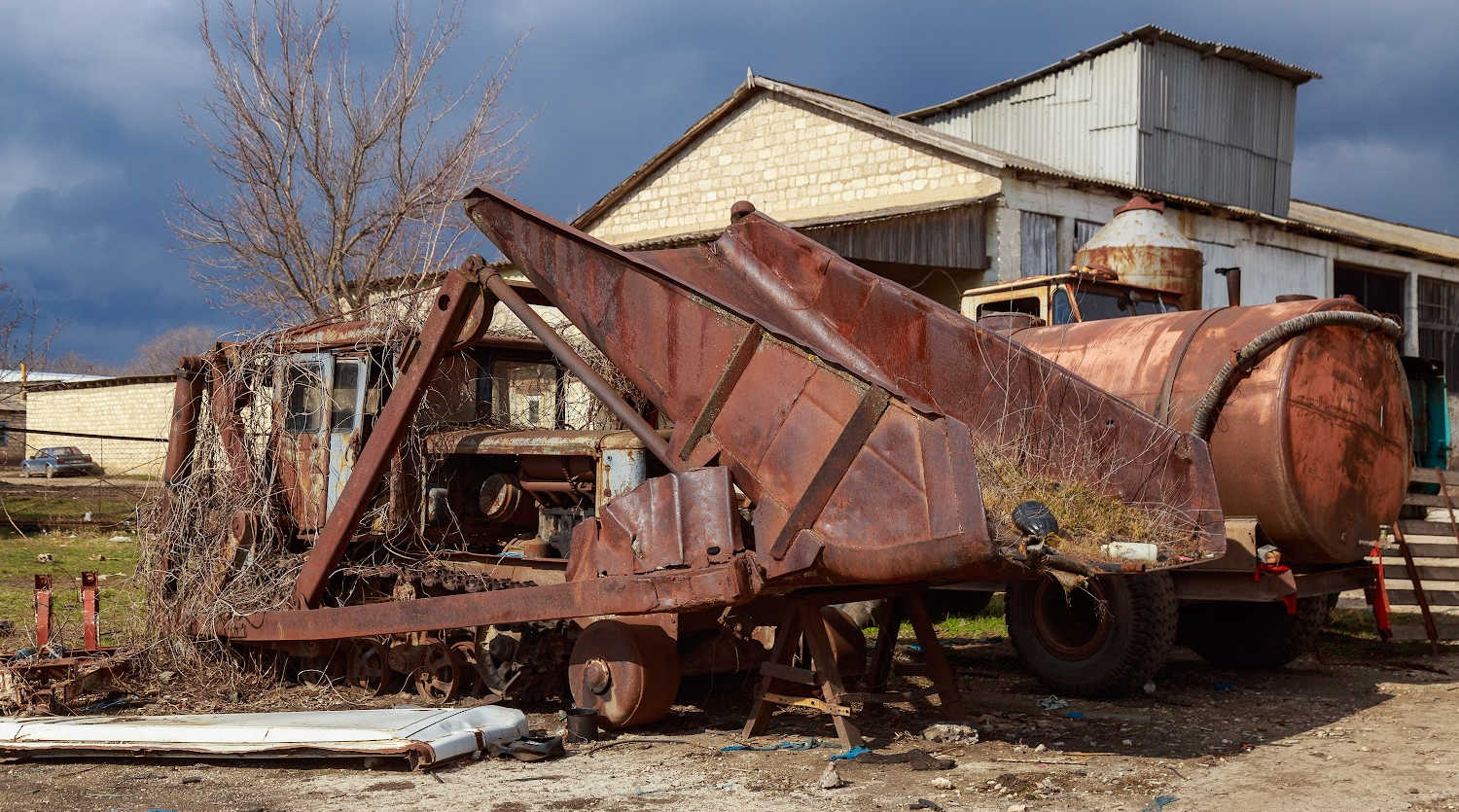 property clear outs of old machinery